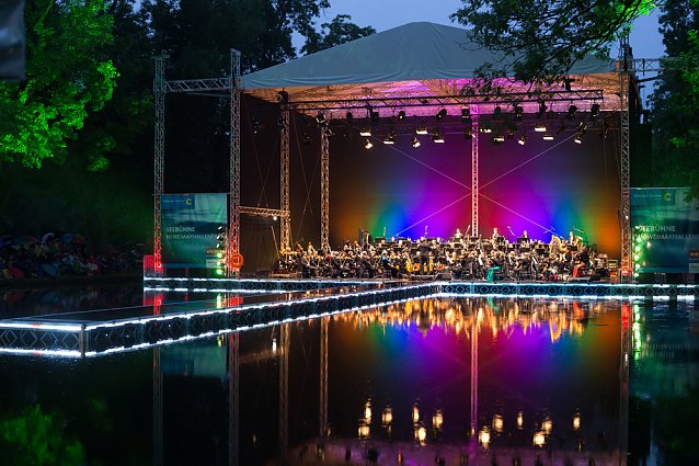 Bild: Konzertnacht im Park der Weimarhalle
