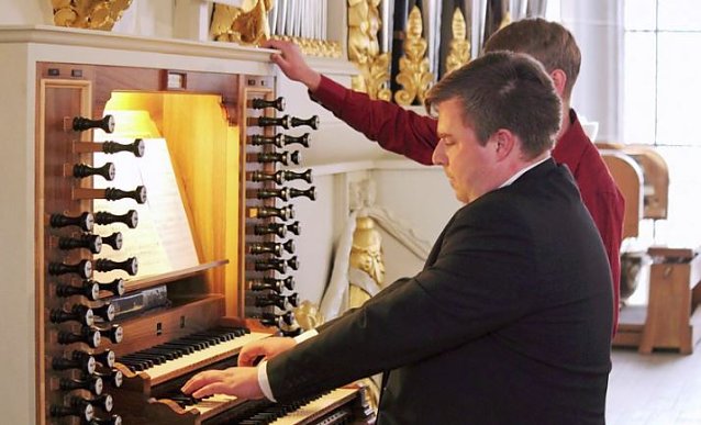 Bild: Trinitatis klingt VI
