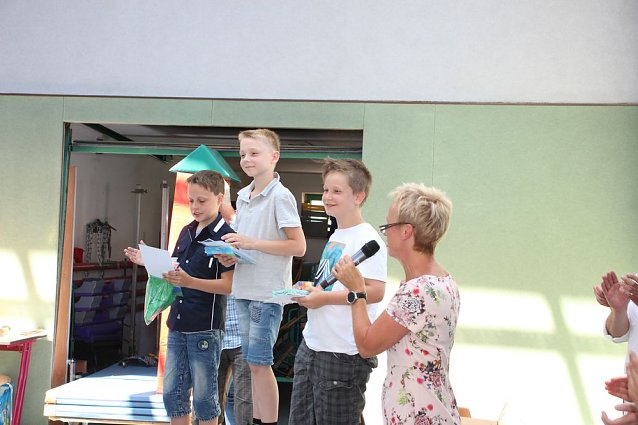 Bild: Vierte Klasse verabschiedet