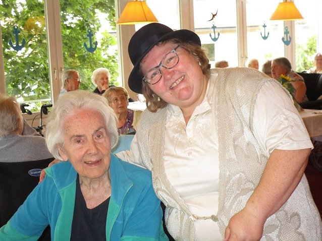 Bild: Sommerfest in der Seniorenresidenz