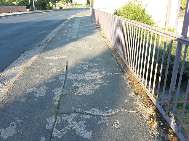 Bild: Stolperfalle Wipperbr&uuml;cke