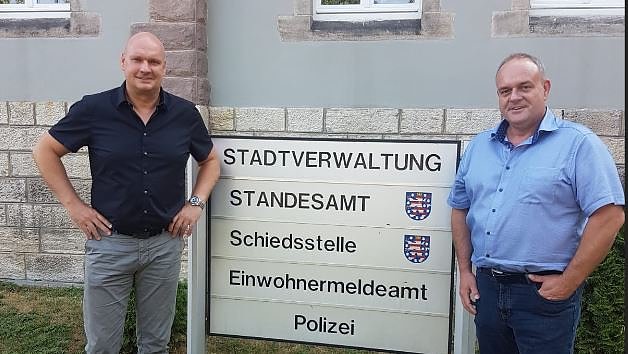 Bild: Gedankenaustausch unter B&uuml;rgermeistern