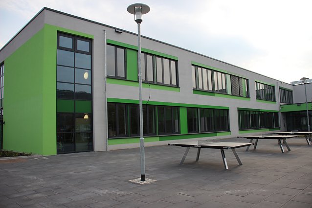 Bild: Offene T&uuml;r in der Franzbergschule