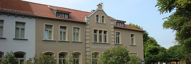 Bild: Saniertes "Haus am Kurpark" &uuml;bergeben