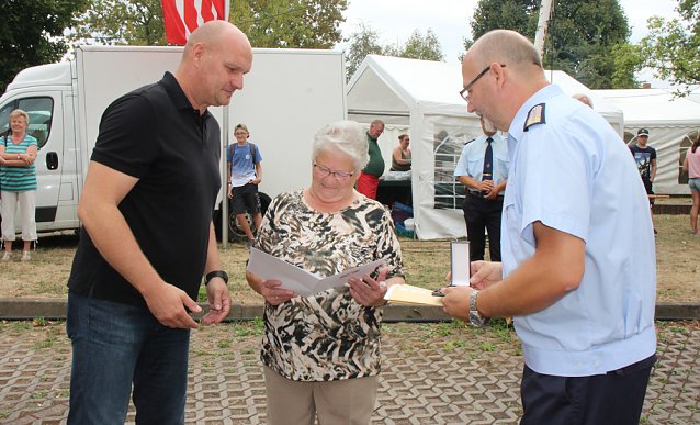 Bild: Feuerwehr feierte in Jecha