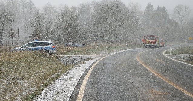 Bild: Erster Schnee wurde zum Verh&auml;ngnis