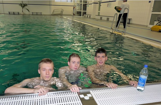 Bild: Abschluss 24-h-Schwimmen