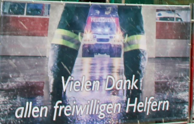 Bild: Aktion Wir unterst&uuml;tzen den Wiederaufbau der Alten Post