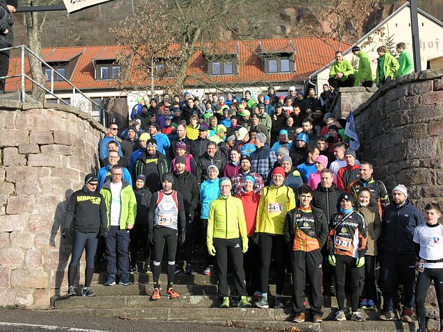 Bild: Sonne, Eis und volles Haus...