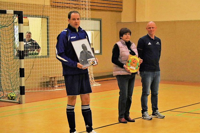 Bild: 7. Walter-Kuhn-Gedenkturnier f&uuml;r Alte Herren Mannschaften...