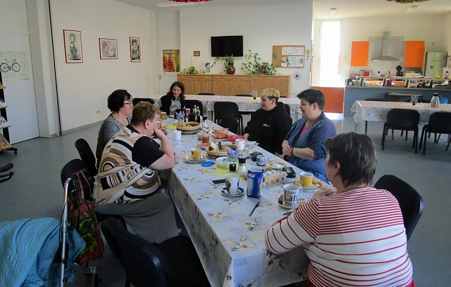 Bild: Frauenfr&uuml;hst&uuml;ck und Familiennachmittag