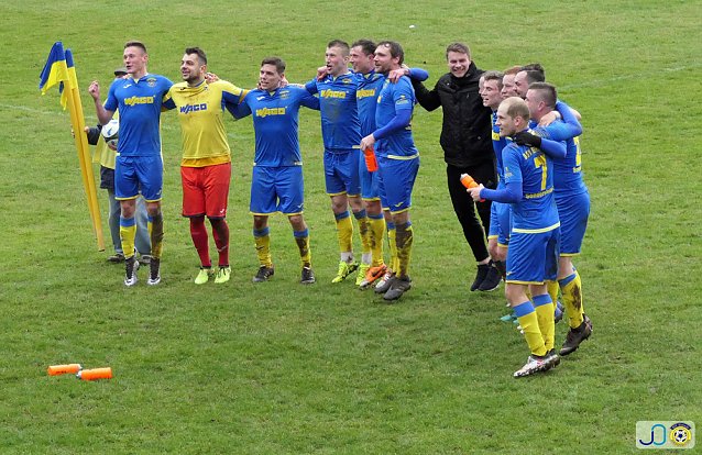 Bild: Dritter R&uuml;ckrunden Sieg im dritten Spiel