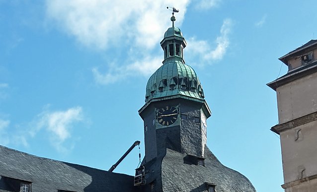 Bild: Dem Schloss aufs Dach gestiegen