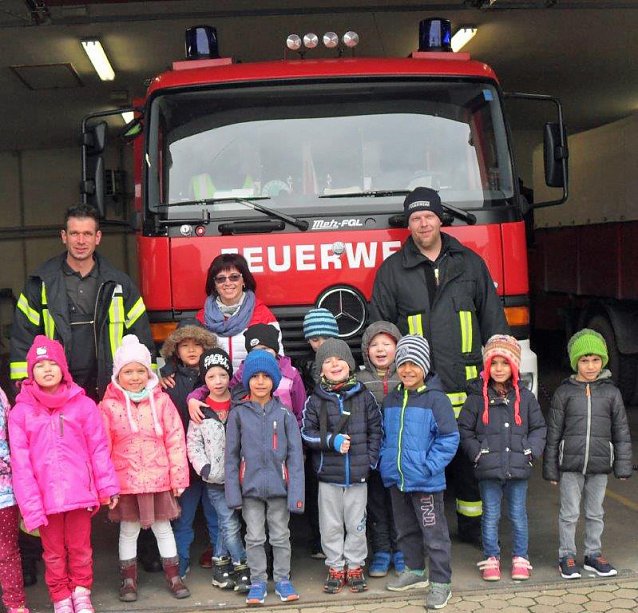 Bild: Jetzt kommt die Feuerwehr...