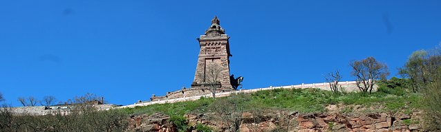 Bild: Kunstf&uuml;hrer zum Kyffh&auml;user-Denkmal vorgestellt