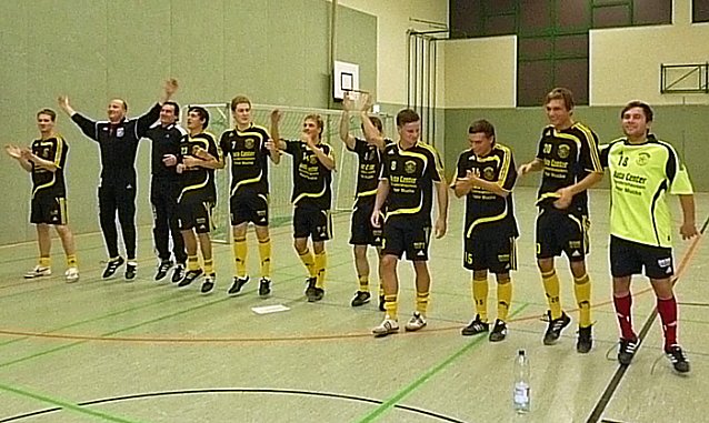 Bild: Weihnachtsturnier im Fu&szlig;ball
