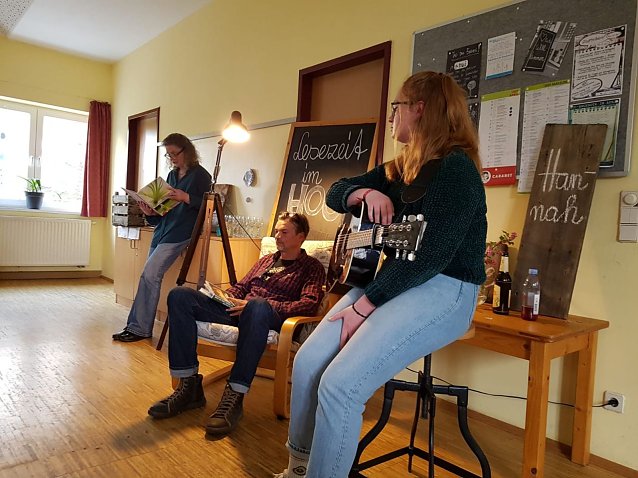 Bild: MUSIKALISCHE LESUNG IM HOC