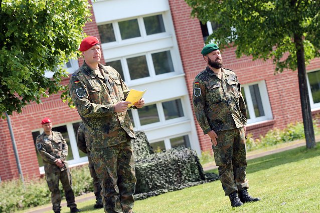 Bild: Soldaten aus vier Standorten