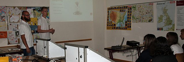 Bild: Erfolgreicher Aktionstag Schule trifft Wirtschaft�
