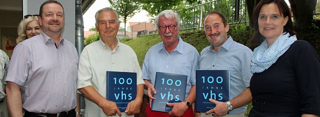Bild: 100 Jahre Wissen teilen