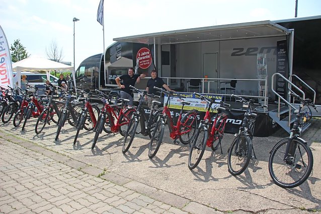 Bild: Gelungenes Radwegsfest ruft nach Wiederholung