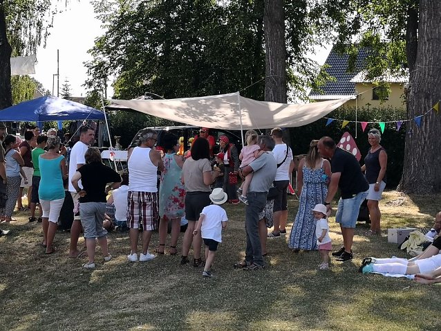 Bild: Schernberger trotzten Hitze zum Vereinsfest