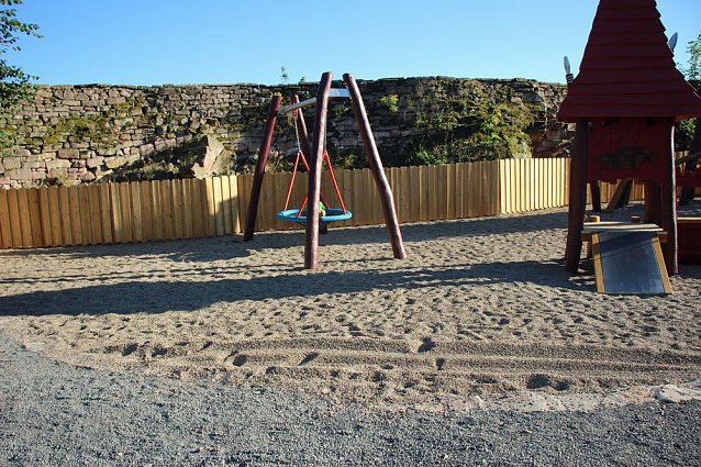 Bild: Neuer Spielplatz am Kyffh&auml;userdenkmal