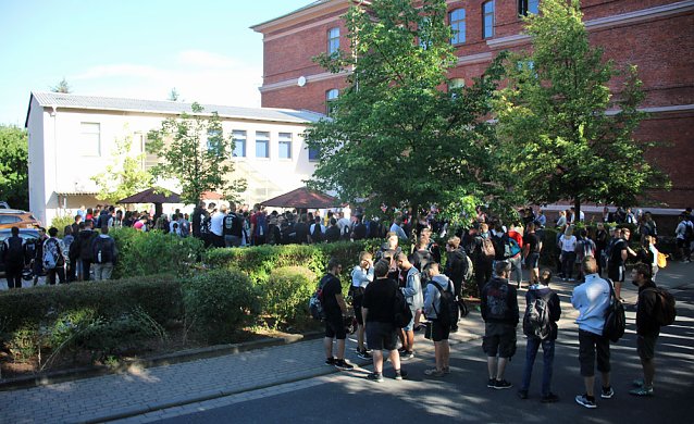 Bild: Schulabschlussfest am SBZ