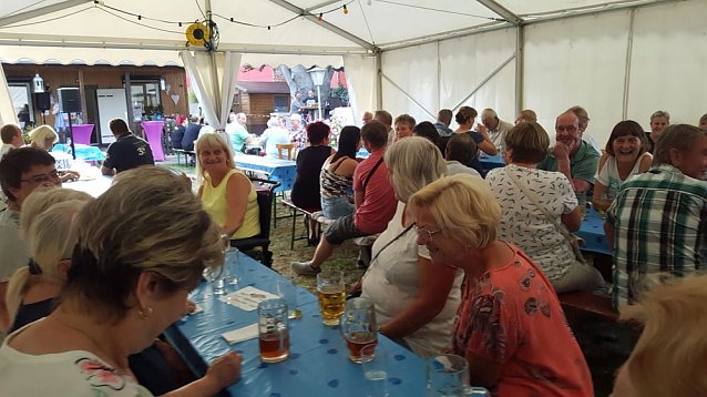 Bild: Gartenfest gefeiert
