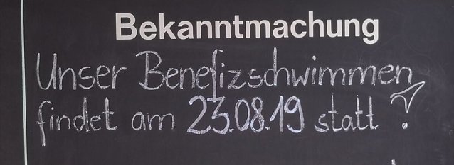 Bild: Benefizschwimmen im Greussener Freibad