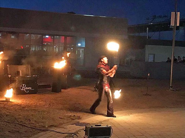 Bild: Impressionen von der Er&ouml;ffnungsparty