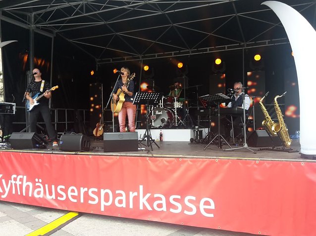 Bild: Tolle Stimmung beim Weinfest