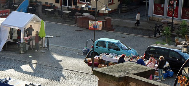 Bild: Antik Tr&ouml;delmarkt mit Gl&uuml;ck und Pech