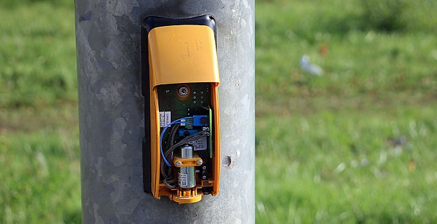 Bild: Zigarettenautomat aufgebrochen und mehr