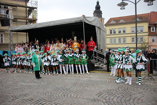 Bild: Rosenmontag auf dem Markt Sondershausen