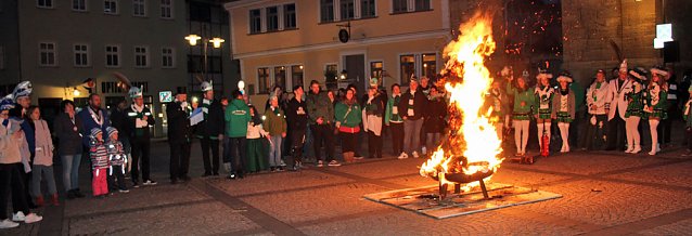 Bild: Nubbel den Flammen &uuml;bergeben