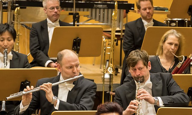 Bild: Musiker des Loh-Orchesters hautnah im 3. Kammerkonzert