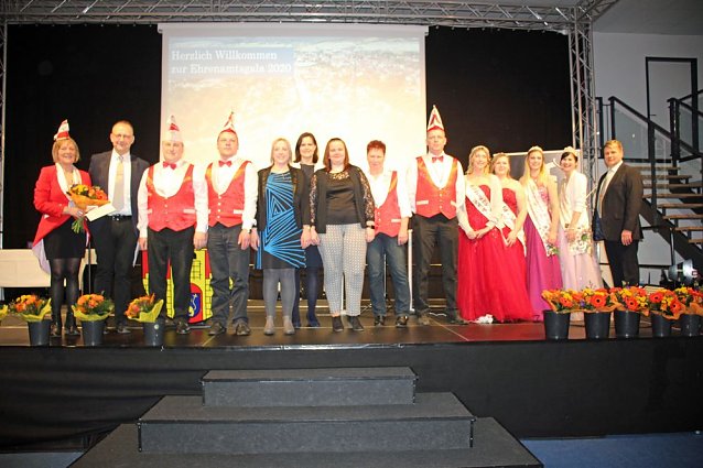 Bild: Ehrenamtliche in Bad Frankenhausen geehrt