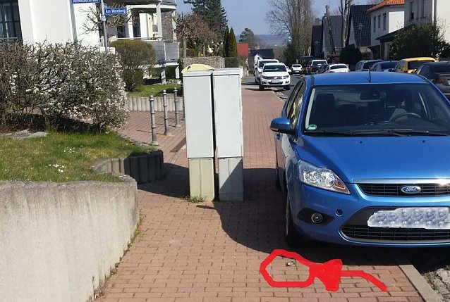 Bild: &Auml;rgerliches Hindernis im Hubertusweg in Sondershausen