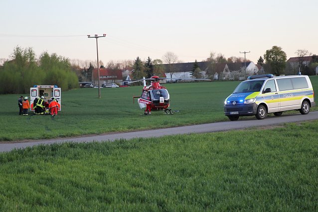 Bild: Folgenschwerer Unfall auf der B84