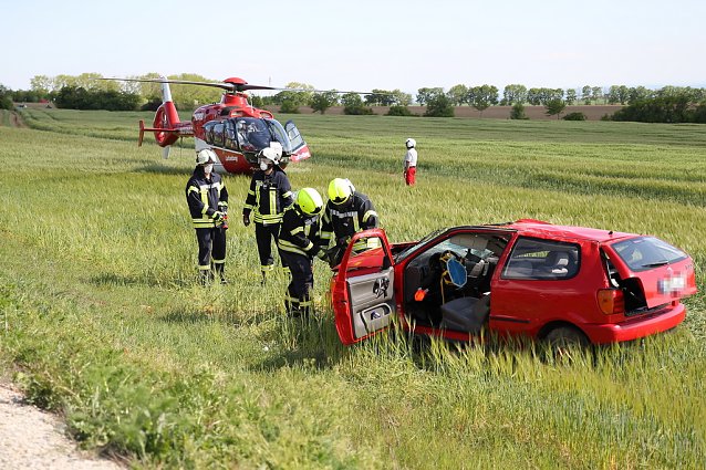 Bild: Schwerer Verkehrsunfall auf der B4