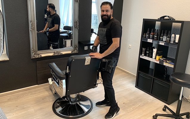 Bild: Meister Omar an seinem Arbeitsplatz