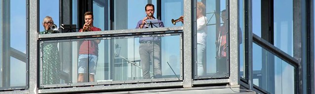 Bild: Musik erklang vom Turm
