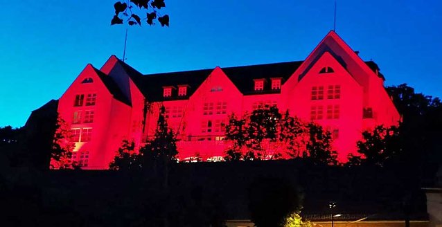 Bild: &Uuml;ber Bad Frankenhausen leuchtete es ROT