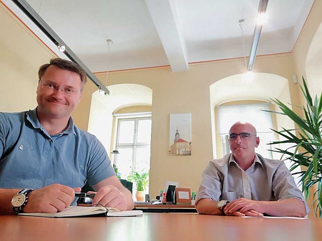 Bild: Zu Besuch im Greu&szlig;ener Rathaus