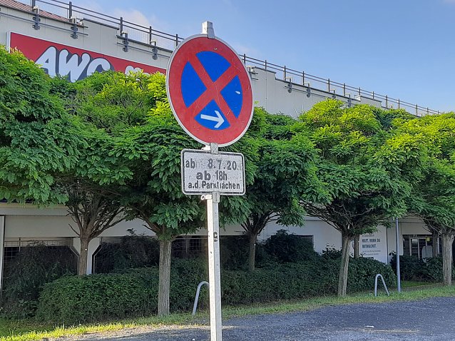 Bild: Teile vom Parkplatz werden gesperrt