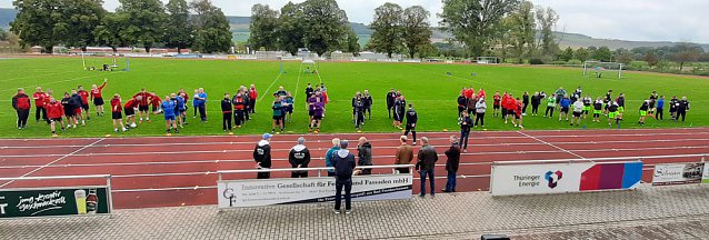 Bild: Verdienstvolle Faustballer geehrt