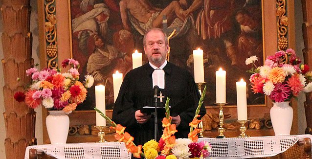 Bild: Verabschiedung von Superintendent Krist&oacute;f B&aacute;lint