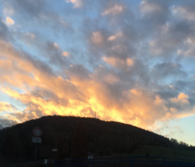 Bild: Sonnenuntergang auf dem Weg nach Sondershausen