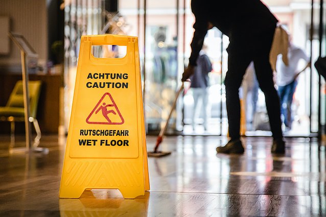 Bild: Mehr Geld f&uuml;r Geb&auml;udereiniger in Nordth&uuml;ringen
